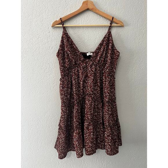 Tiered dress from Storia - Picture 2 of 7